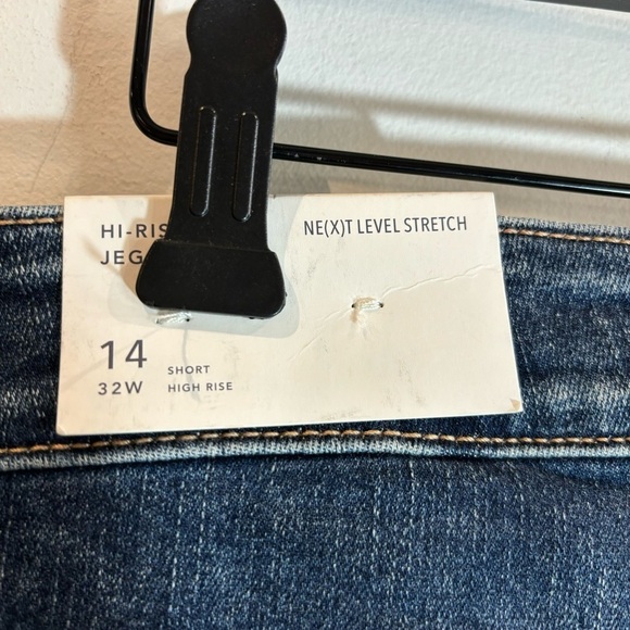 AMERICAN EAGLE Sz 14S High Rise Exposed Button Fly Distressed Jeans NEW - Picture 7 of 12